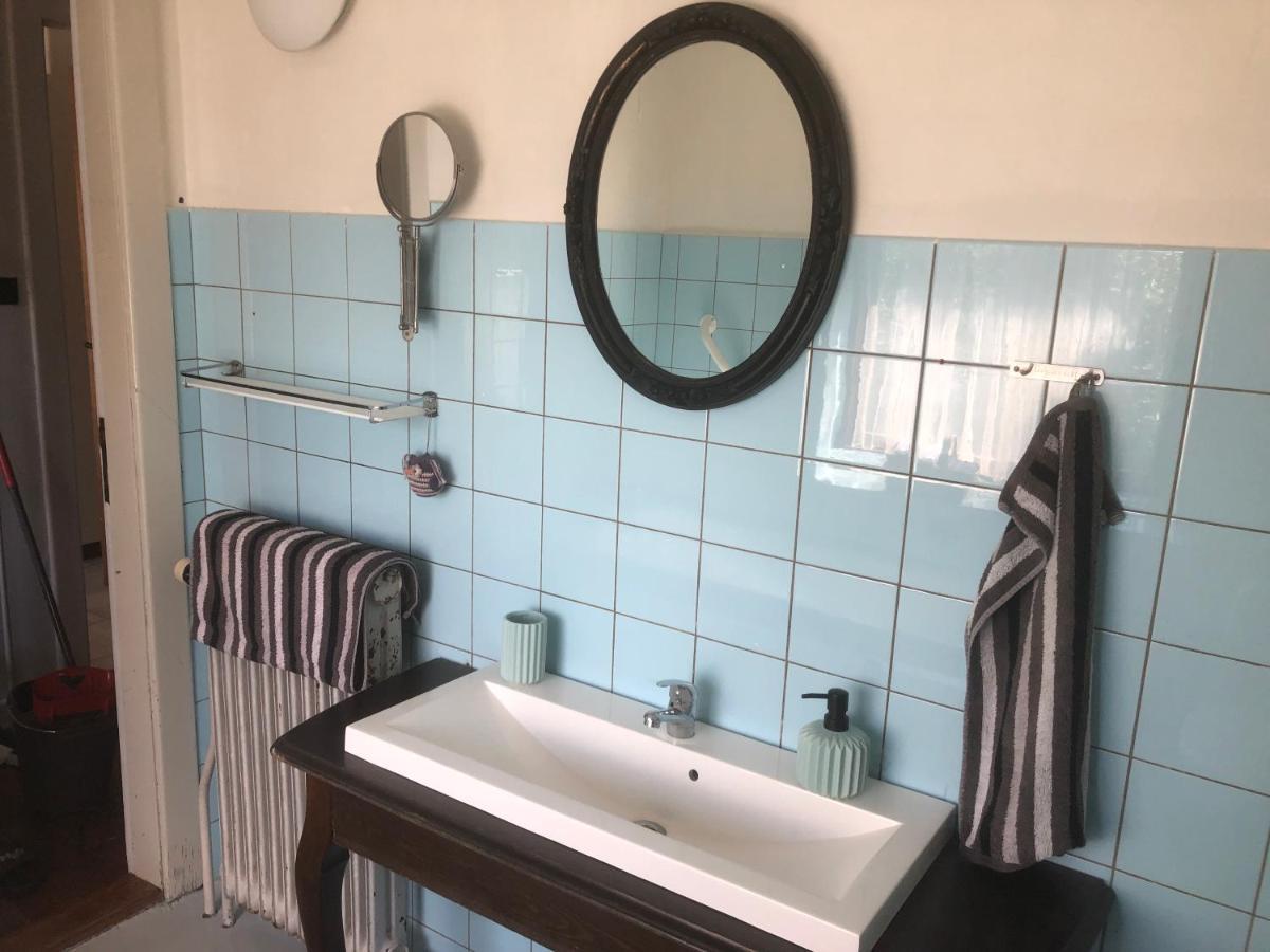 Retro Bolig - Fyldt Med Hygge! Ingen Luksus *